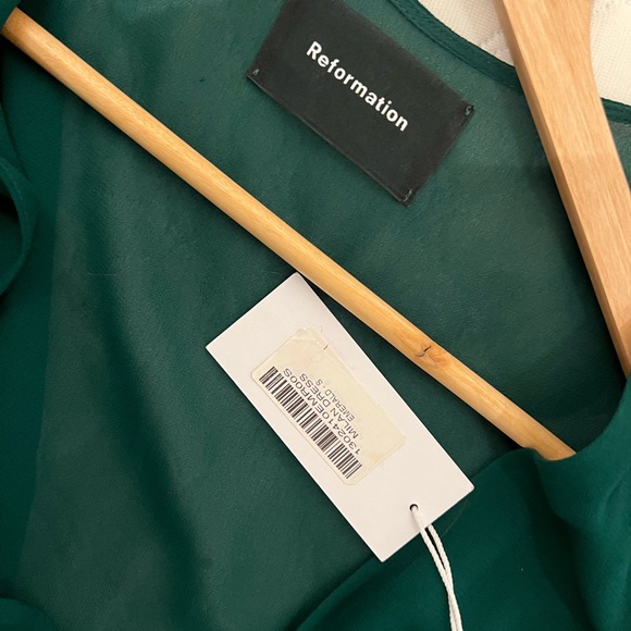 Reformation Milan Emerald Dress - Picture 5 of 5